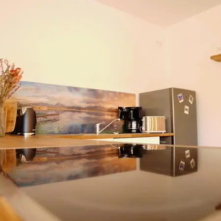 Apartment Mit Bauernhof-flair *